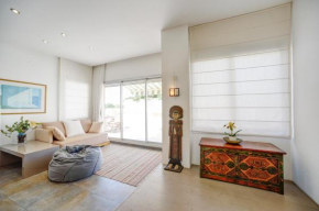 Sea View Penthouse In Bialik Street